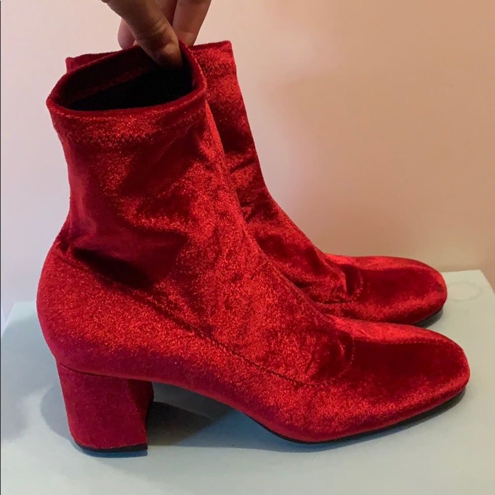 Velvet red gelled boots